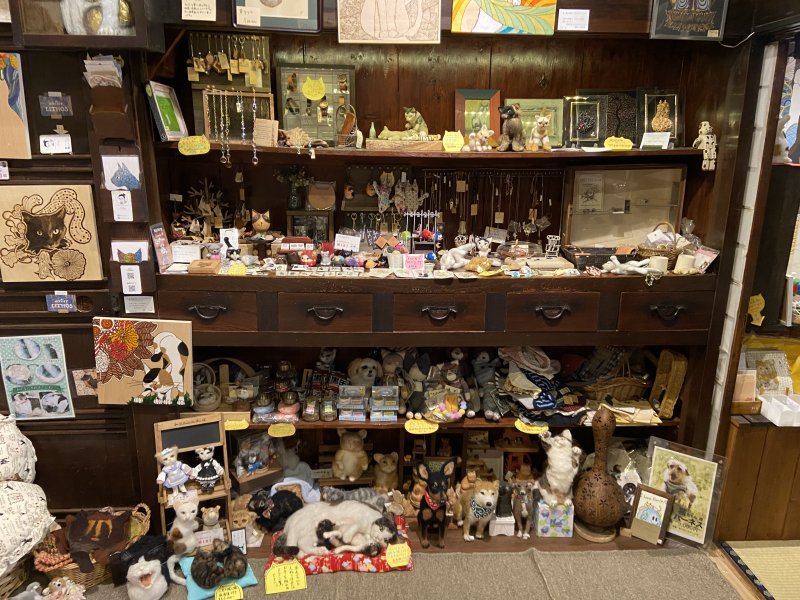 猫猫寺　グッズ売り場