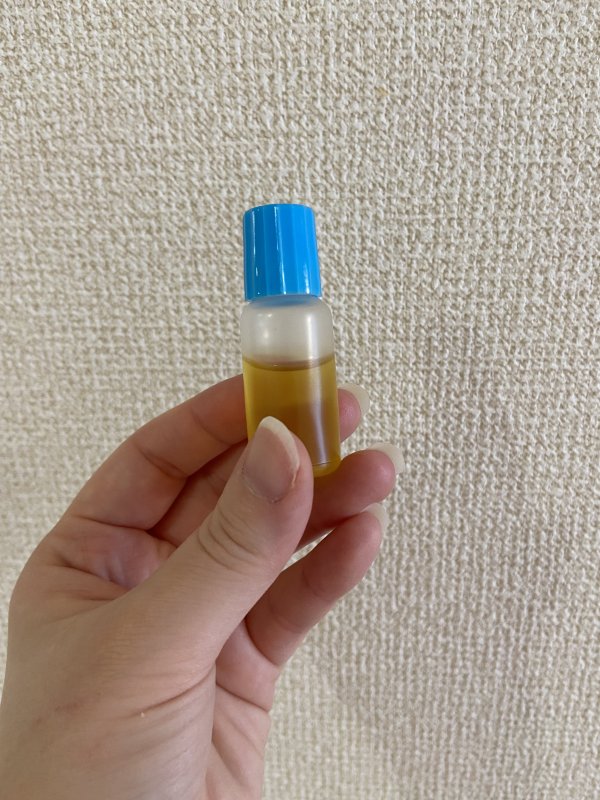 尿専用容器